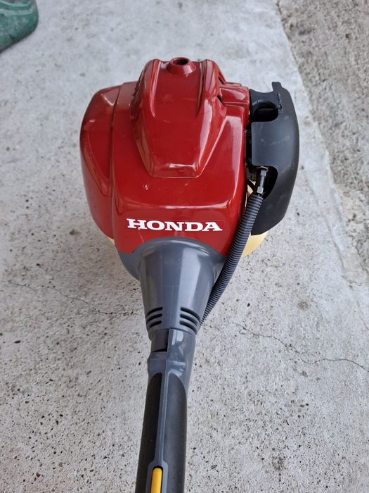 Honda GX25 motocoasa pe benzina 4 timpi