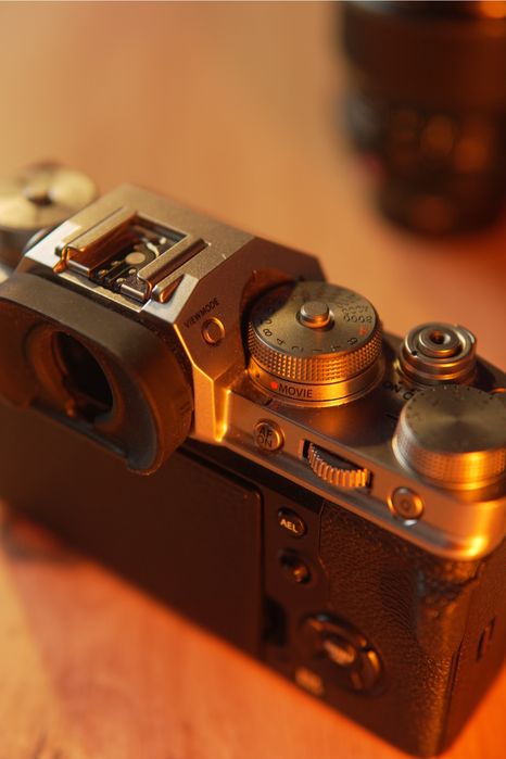 Продам камеру Fujifilm X-T4