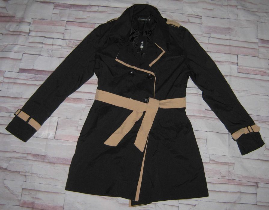 Дамски екстравагантен тренчкот