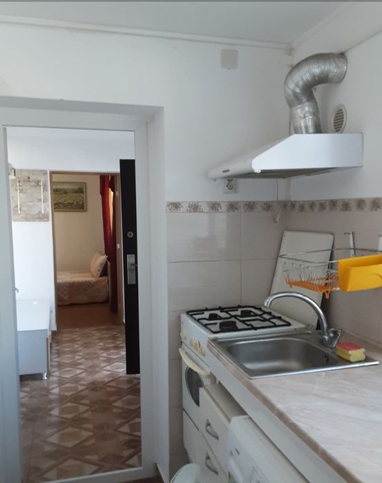 Inchiriez garsoniera, total mobilata si utilata, incalzire centr. Gaz
