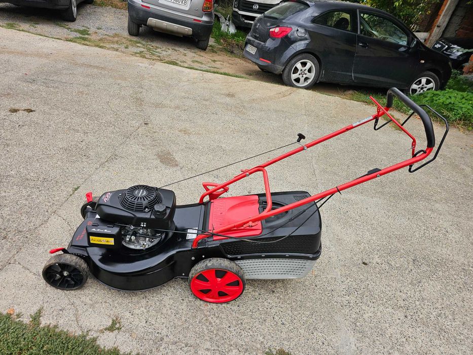 СамоХодна Косачка HONDA. Като НОВА.