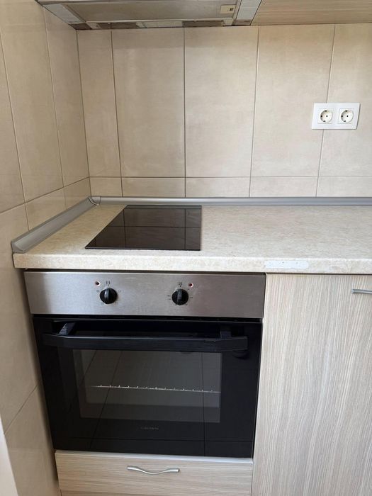 Дава се под наем Двустаен апартамент в София, Център - 75 кв.м за 700 € - Снимка #6