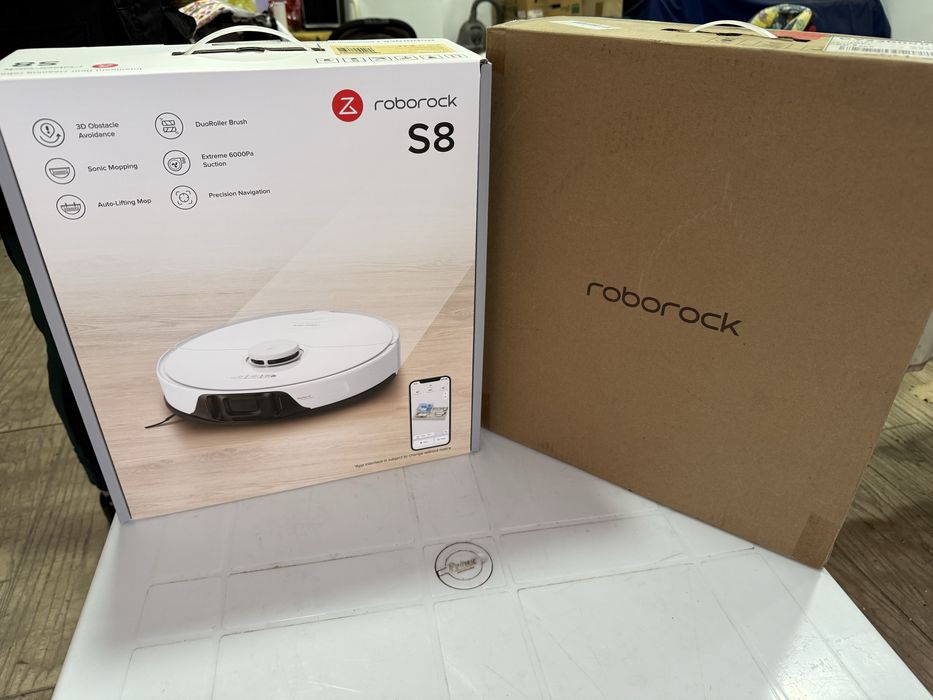 Прахосмукачка робот Roborock S8