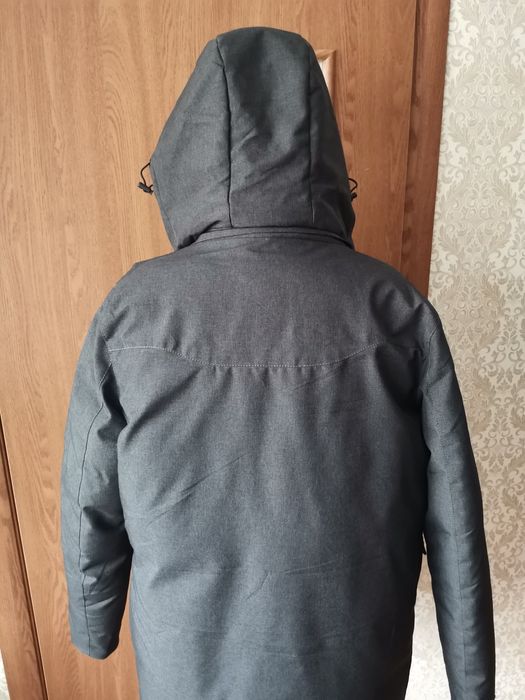 Продам куртку подростков зимнюю