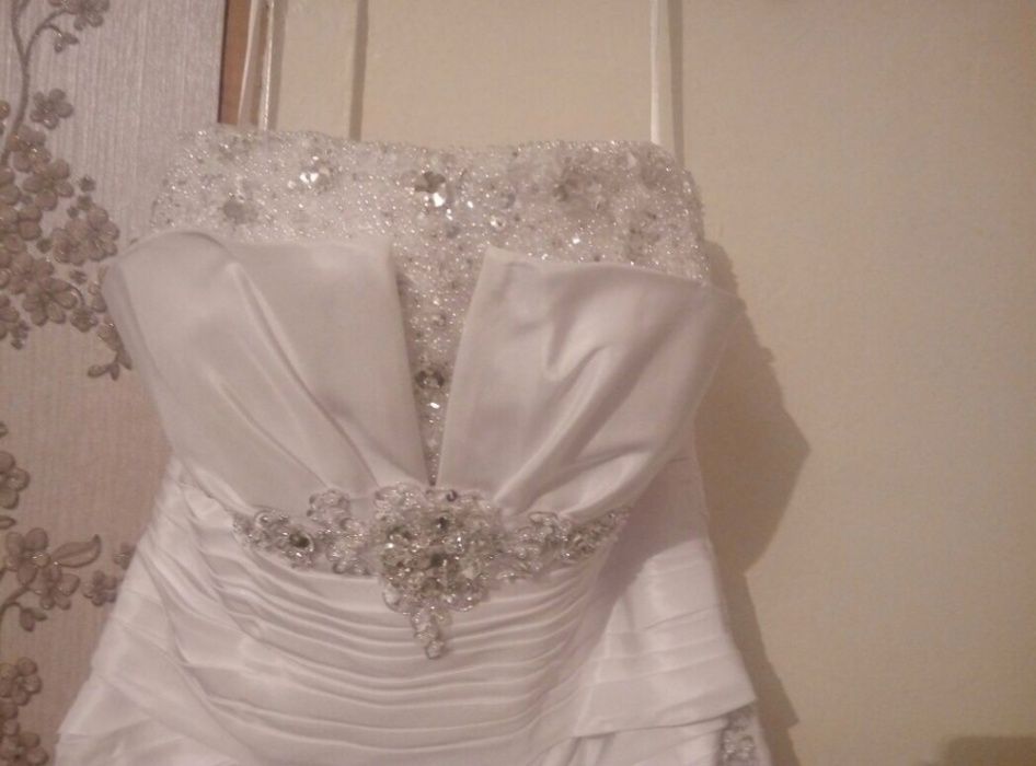 Продам платье свадебное