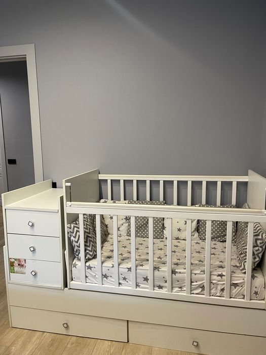 Детская кровать для малышей