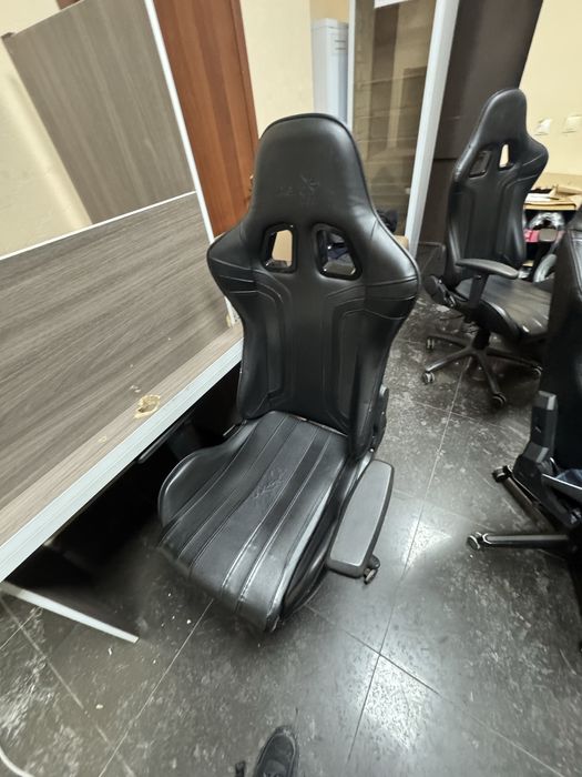 Продам игровое кресло