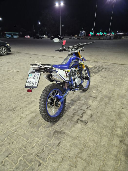 Мотоцикл эндуро продам