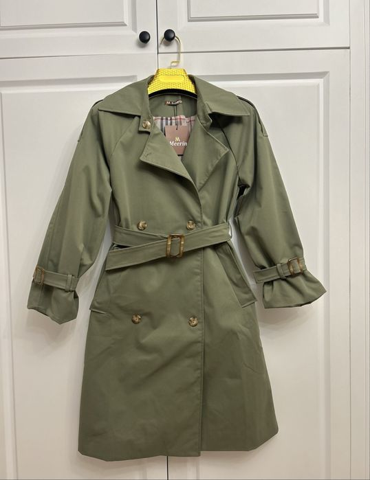 Срочно продам Тренч детский