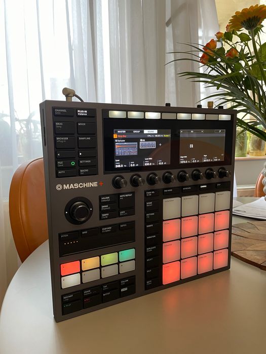 Native Instruments Maschine+