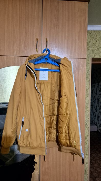 Ветровка House CLTH из Польши
