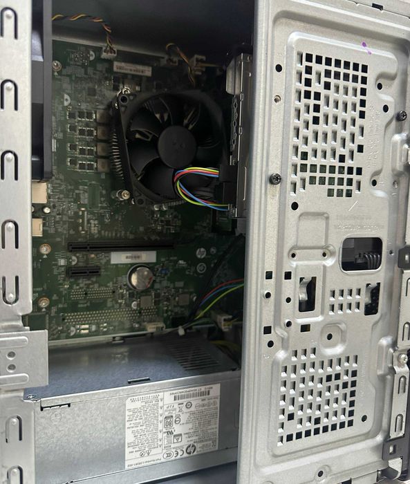 Оригинальные брендовые кейсы от HP / Core i3 8100/DDR4/HDD 500gb