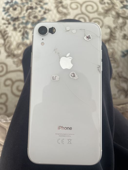 Iphone xr 64гб..