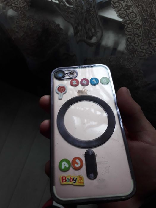 срочно продается iphone 7