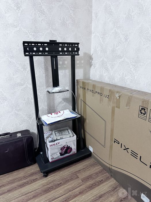 Интерактивная панель Pixelpro 65" (DW65HTV100) + Мобильная стойка