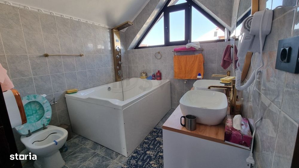 Vila 7 camere de inchiriat Fundeni
