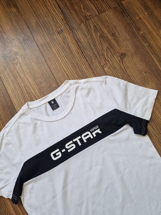 Страхотна мъжка тениска G STAR RAW размер
М, без забележки като нова,