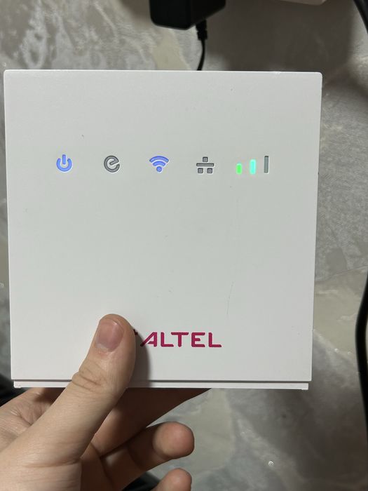 Роутер Altel 4G+