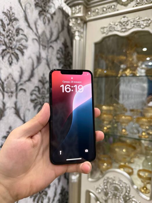 Iphone XS сотилади