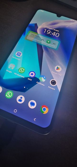 Продам Vivo v25e