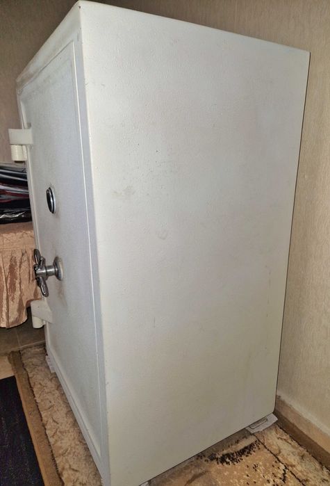 Сейф/ каса огнеупорен