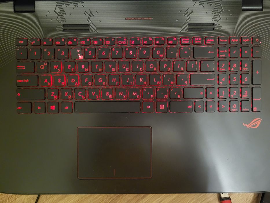 Геймърски лаптоп с висока производителност - ASUS ROG GL752vw