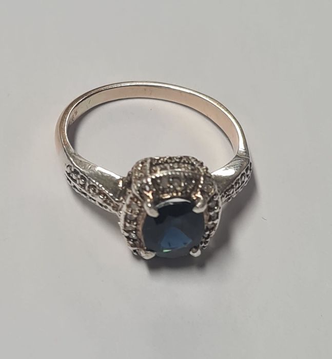 Inel din aur galben de 14k si argint, cu safir natural si diamante