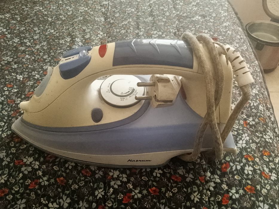 Продам Утюг Новый