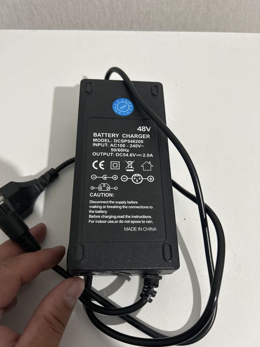 Продается зарядка для электросамоката kugoo m4 pro