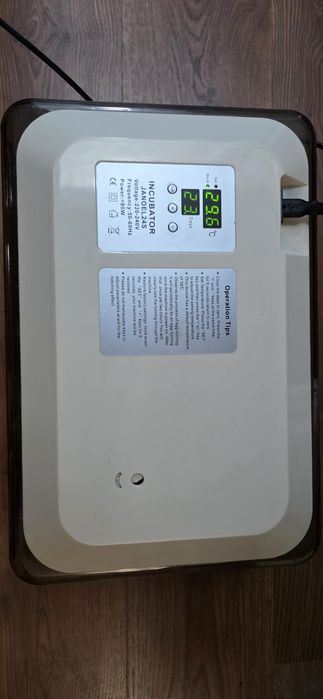 Инкубатор JANOEL 24S