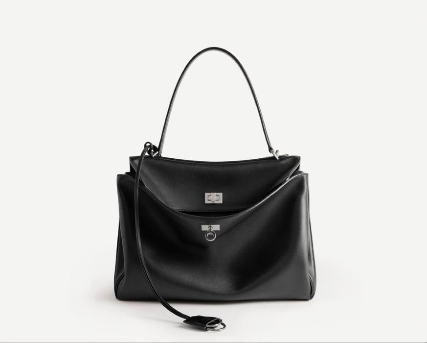 Сумка Balenciaga Rodeo medium