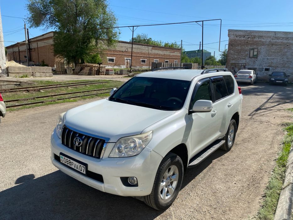 Продам Toyota Land Cruiser Prado