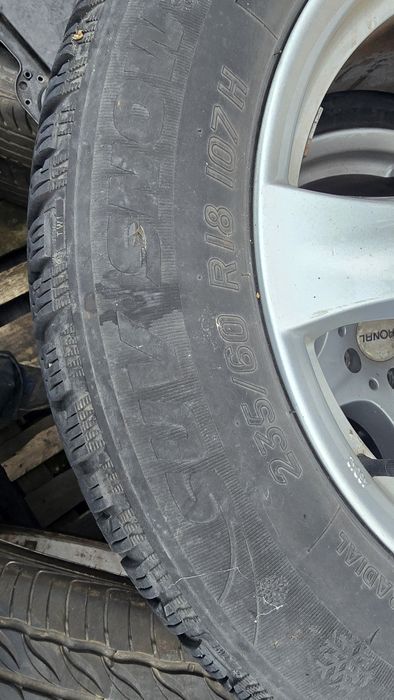 Anvelope iarna 235 60 18 profil foarte bun 235/60/18