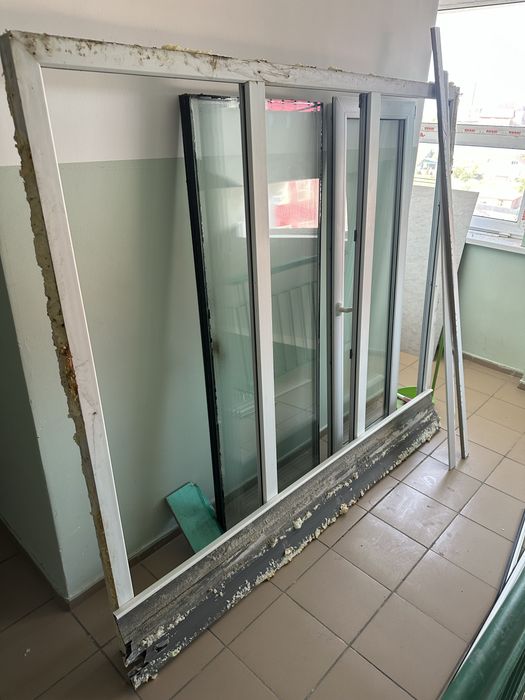 Продам пластик окно
