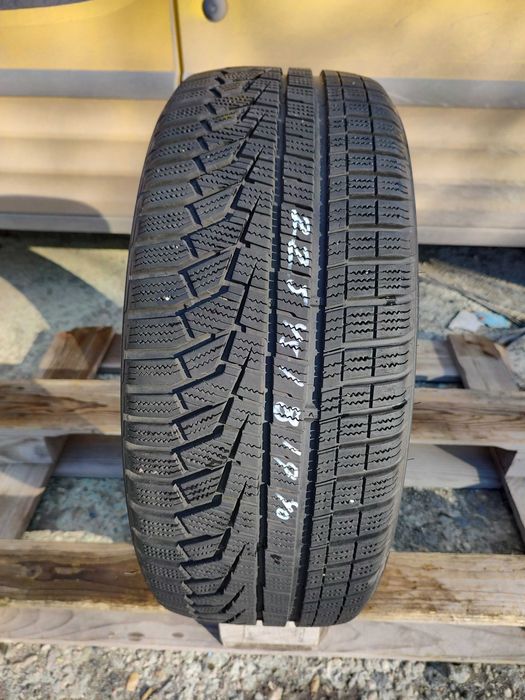 225/45/18 Ханкок Уинтър АйЦепт 2019г 6,5мм Единичка