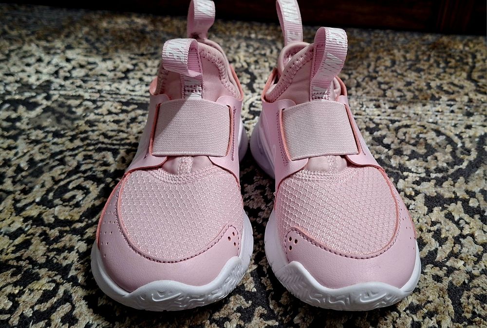 Нови маратонки Nike Flex Runner 3
