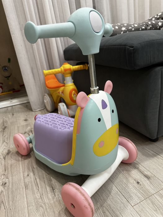 Каталка самокат 3в1 skip hop