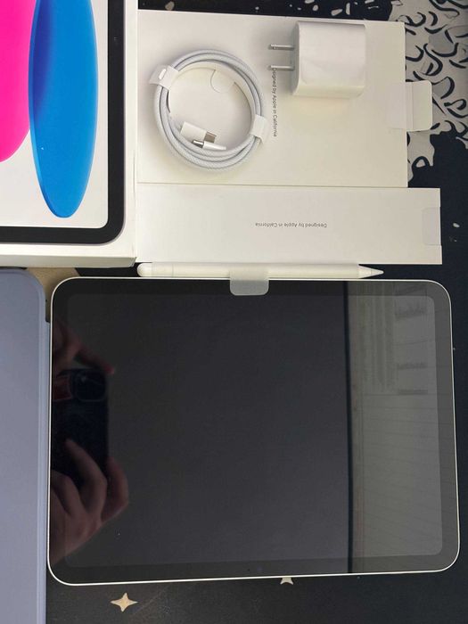 Apple iPad A16 2025, Apple Pencil USB-C, чехол LIVANO
