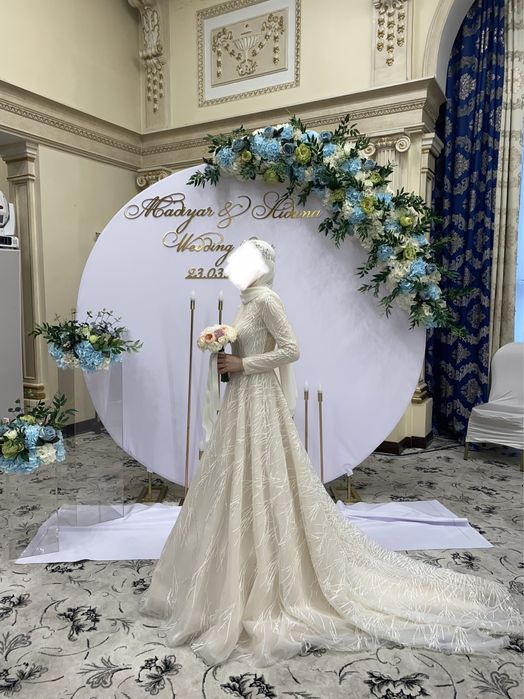 Свадебное платье