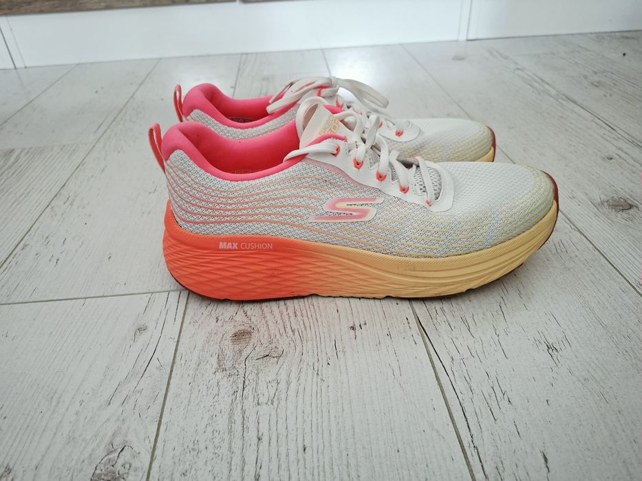 Sketchers-Ориг.Дамски маратонки