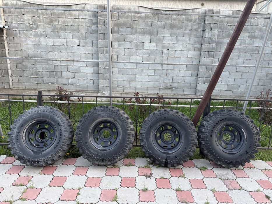 Продам грязевое колесо в сборе