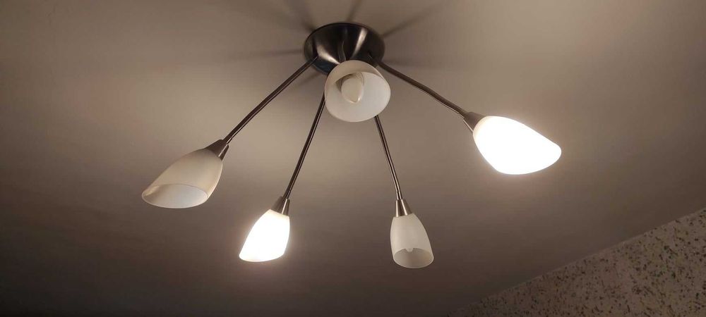 Полилей с 5 крушки- цвят хром Германия