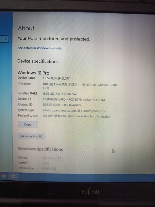 Laptop Fujitsu Lifebook E780 i3 procesor 8gb RAM 320GB