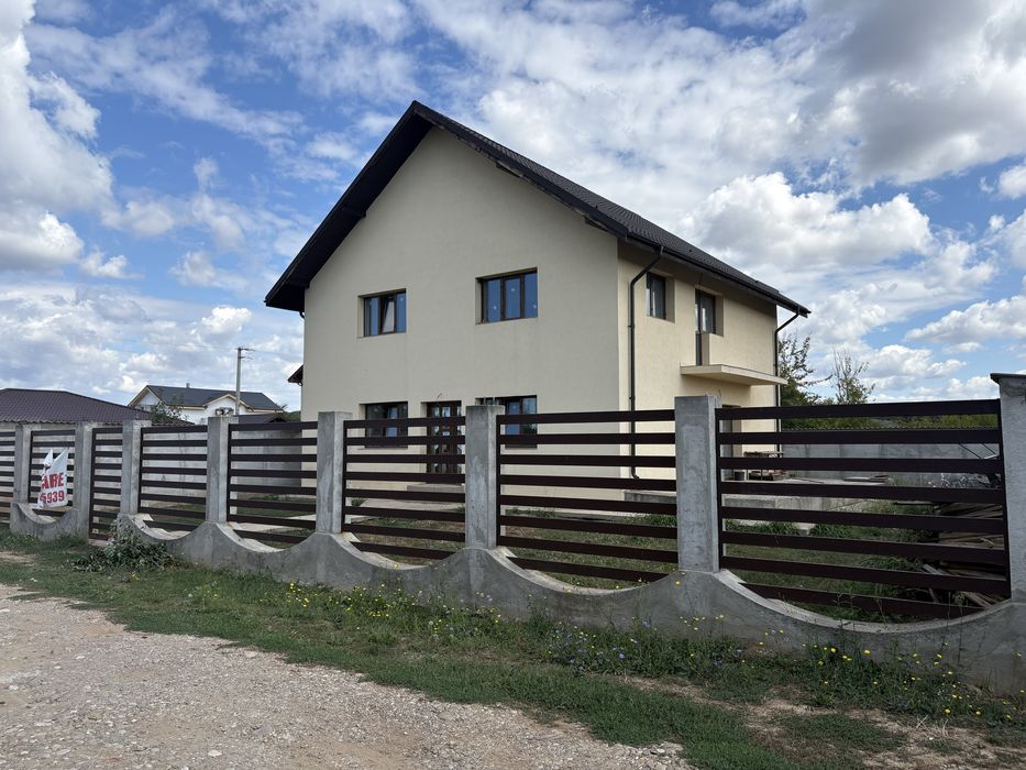 Vand casa in Balotesti Privighetorilor