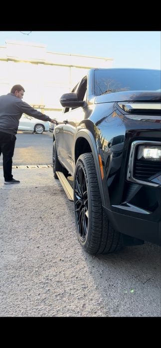Traverse 2026 elektroni parok sotiladi