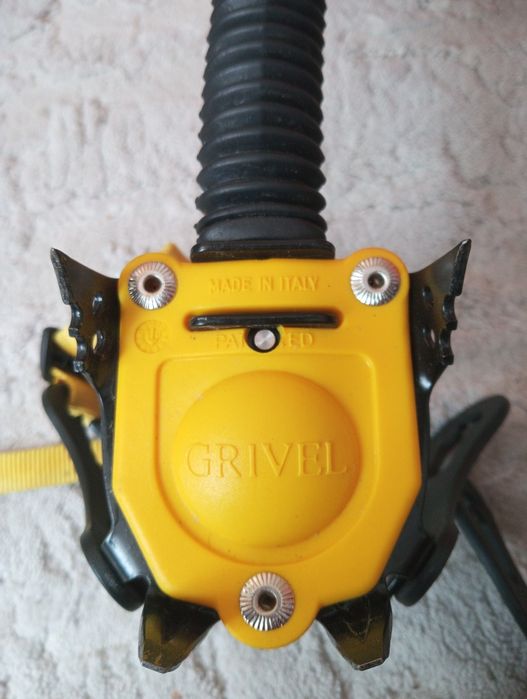 Colțari zapada alpinism/munte  Grivel Air Tech(rezervat)