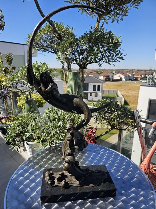 Statuetă decorativă "Sirena și Luna" – bronz patinat pe bază de marmură