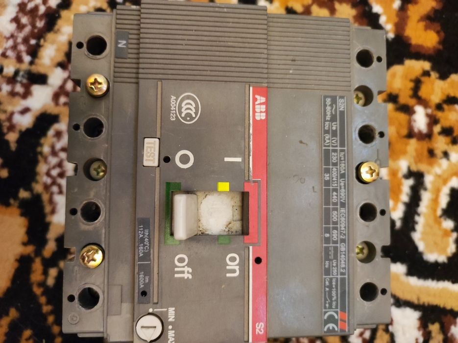 ABB автомат выключатель 160А 4полюсный