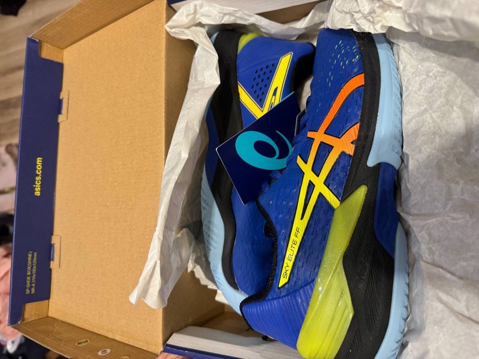 Кроссовки Asics Sky Elite для волейбола