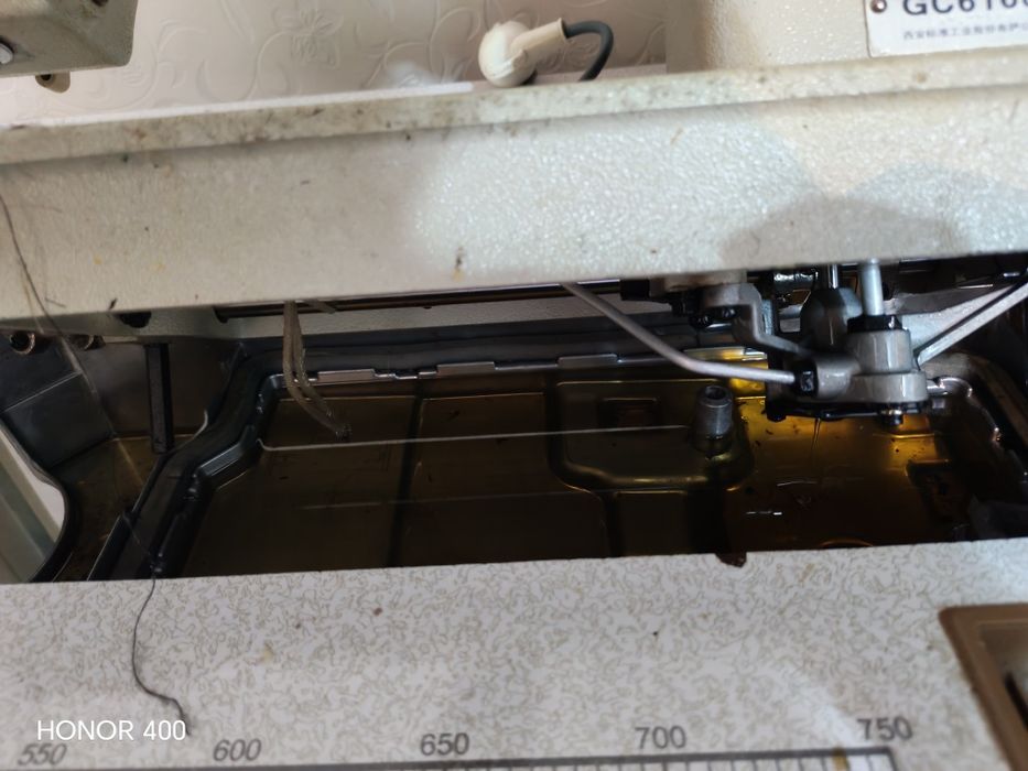 Швейная машинка производственная